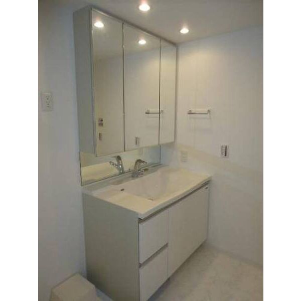 西新井アークタワー 洗面