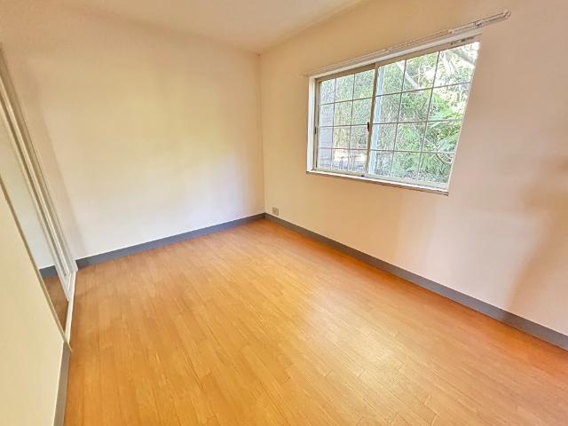 エスポアール 洋室