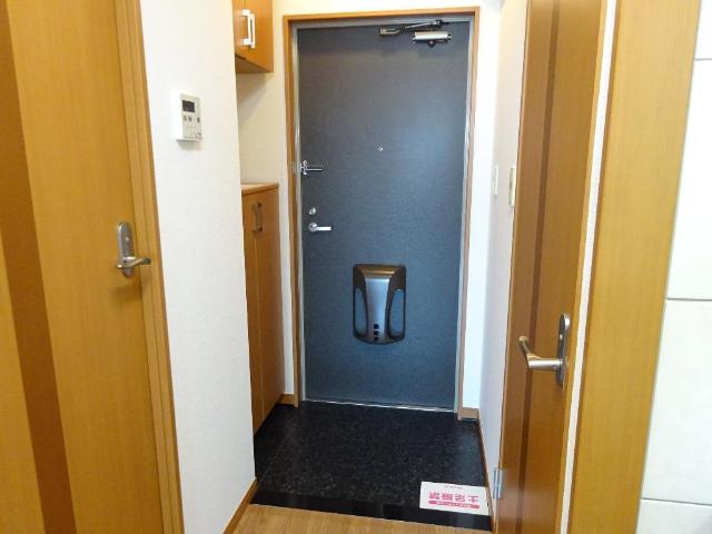 ローズガーデンＮＫＫ 玄関