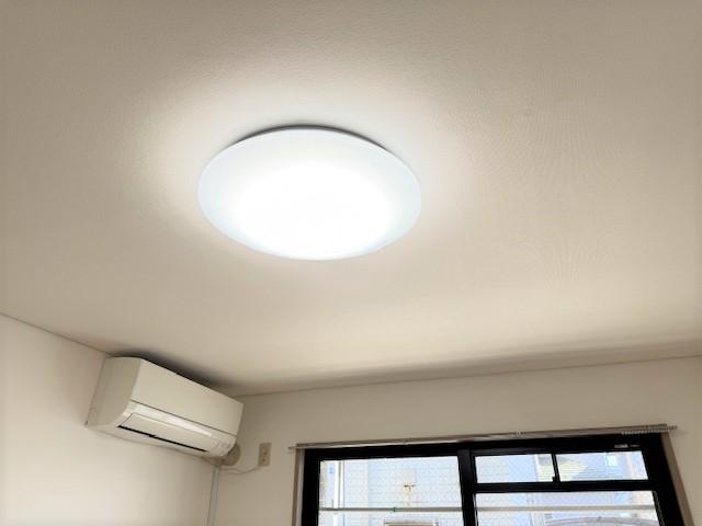 エルガーデン102号室 照明器具