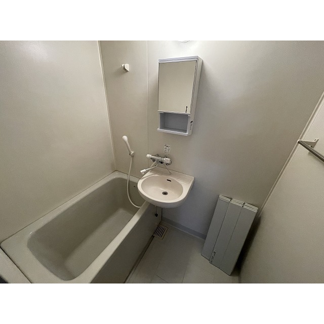 グレースコートＢ棟 バス