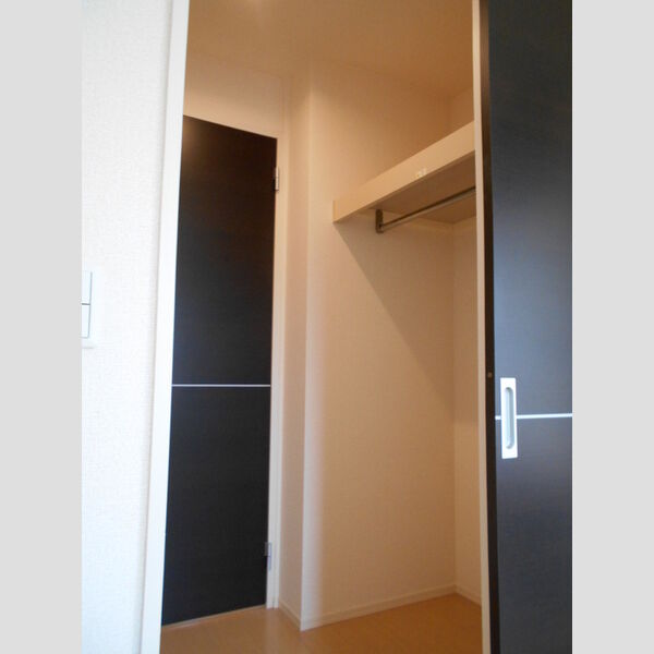 ロータス府中 収納