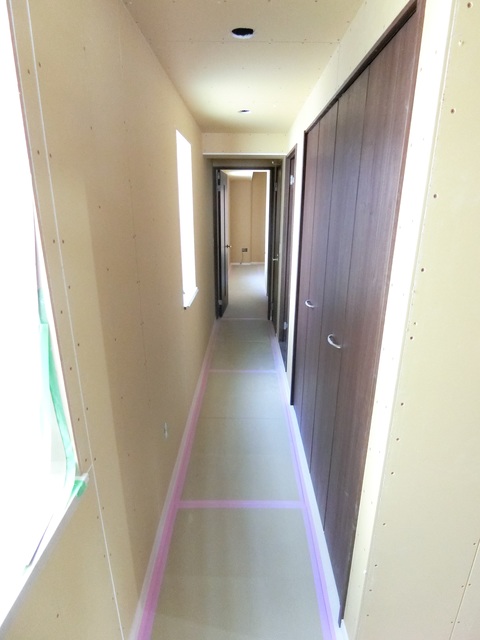 エクセル三鷹 廊下