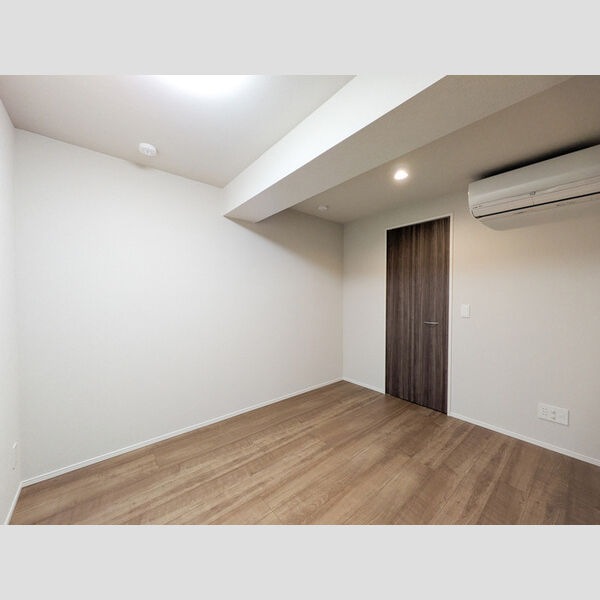 サンジョイアゼロ606号室 洋室5.7帖