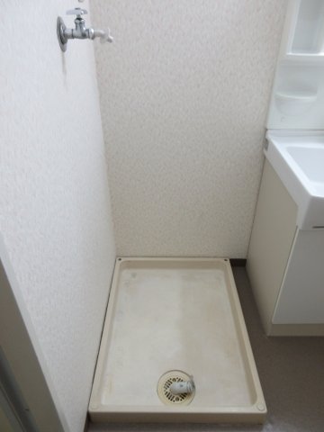 グランデール緑園0307号室 室内洗濯機置場　※現況優先