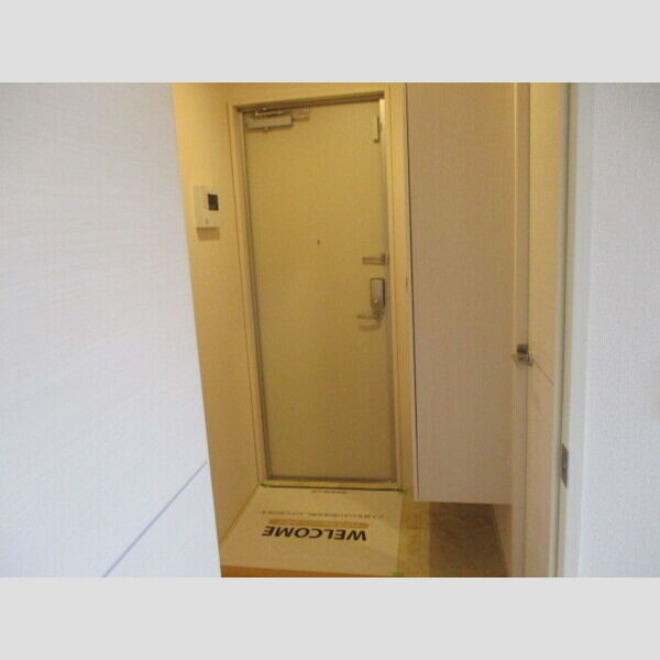 サニーフォレスト　B棟B303号室 玄関