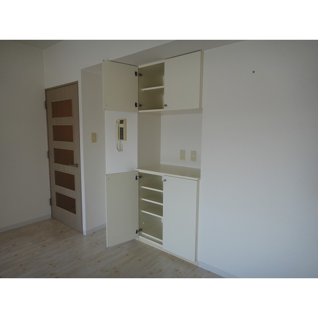 サン・ライズＮＯＶＡ304号室 内観