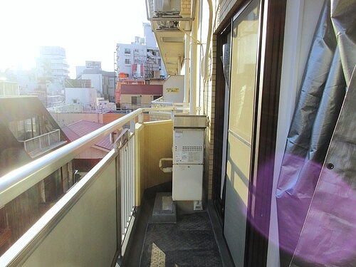 ライオンズマンション鶯谷第３ バルコニー