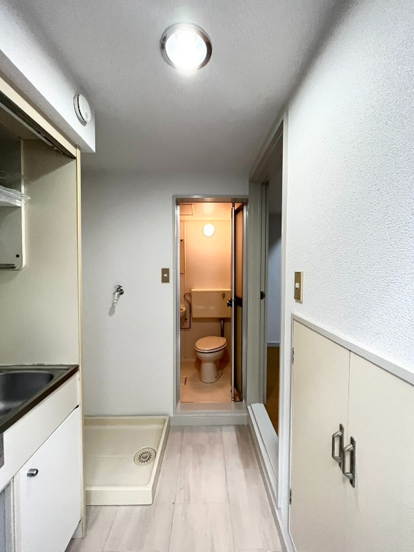 本町ハイツ1階 玄関から見たお部屋です