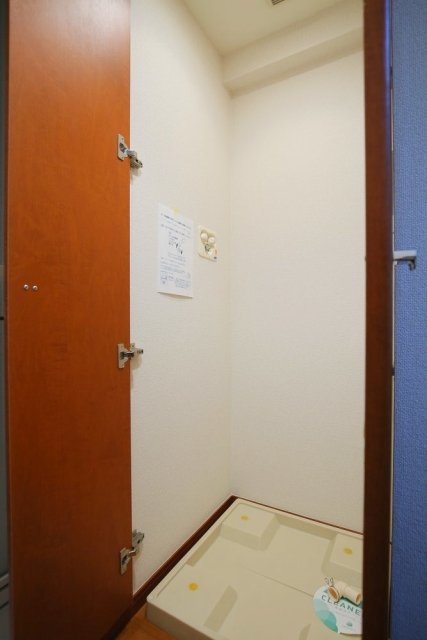 グラーサ銀座イースト 室内洗濯機置場