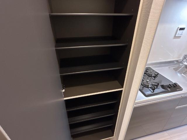 （仮称）小田原市田島マンション新築工事302号室 収納（イメージ）