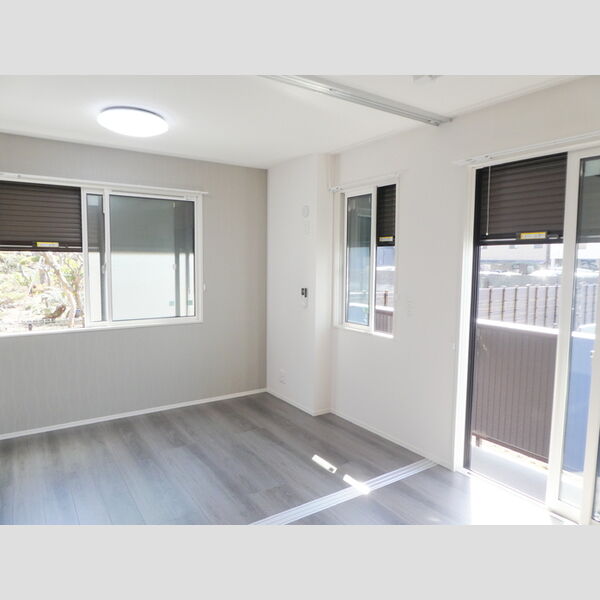 いつき　弐301号室 シャッター雨戸(全部屋)