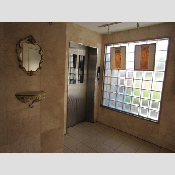 POCO　A　POCO505号室 エントランス