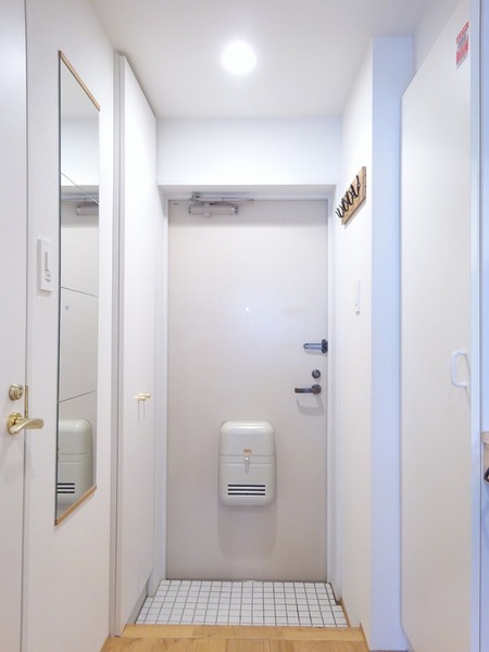 ライオンズマンション荻窪館406号室 玄関