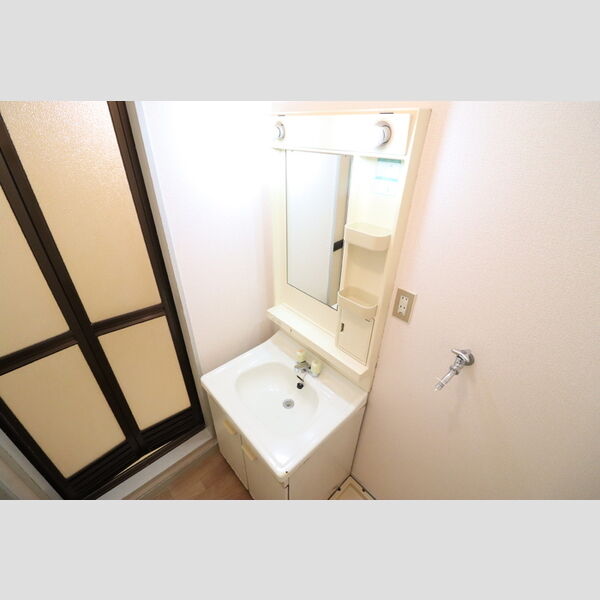 グランメゾンド蓮田 独立洗面台