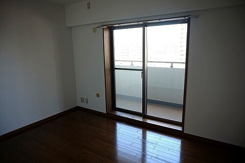 ライオンズプラザ平塚見附町 洋室　約6.0畳　※前回募集時2020年5月の写真