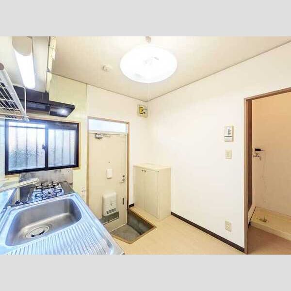 パークサイド103号室 玄関