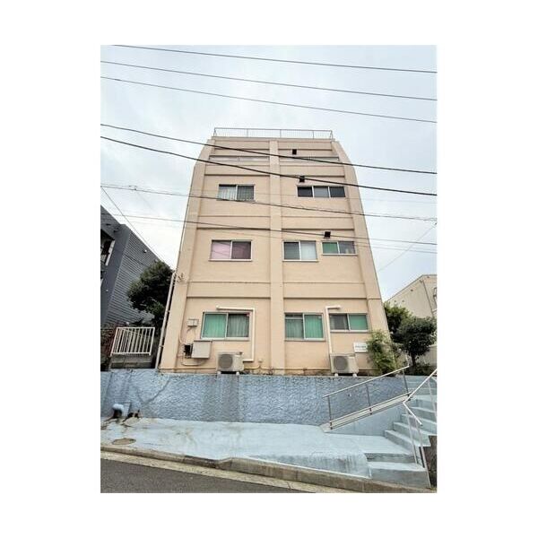 メゾンヨシダ302号室 外観