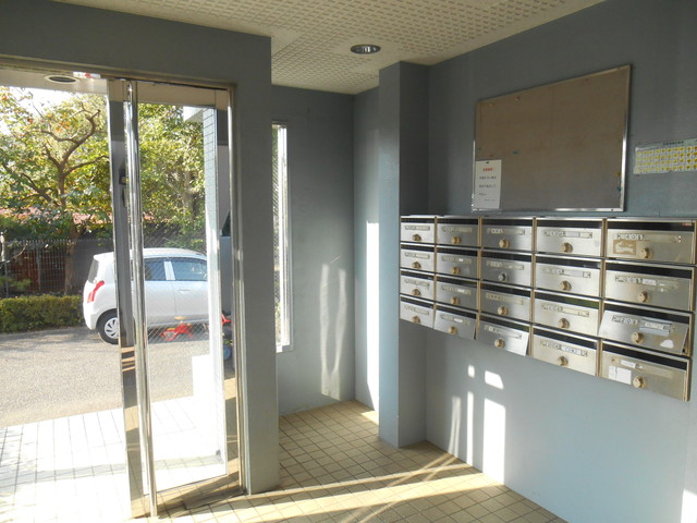 シルクガーデン0203号室 エントランス