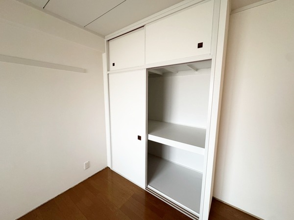 ハイム下鶴間102号室 収納