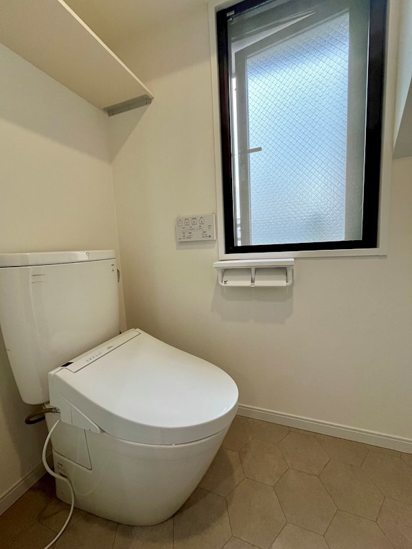 アーバンパーク麻布十番9階 トイレ