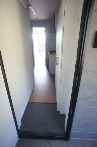 ウィンメゾン海神0302号室 玄関