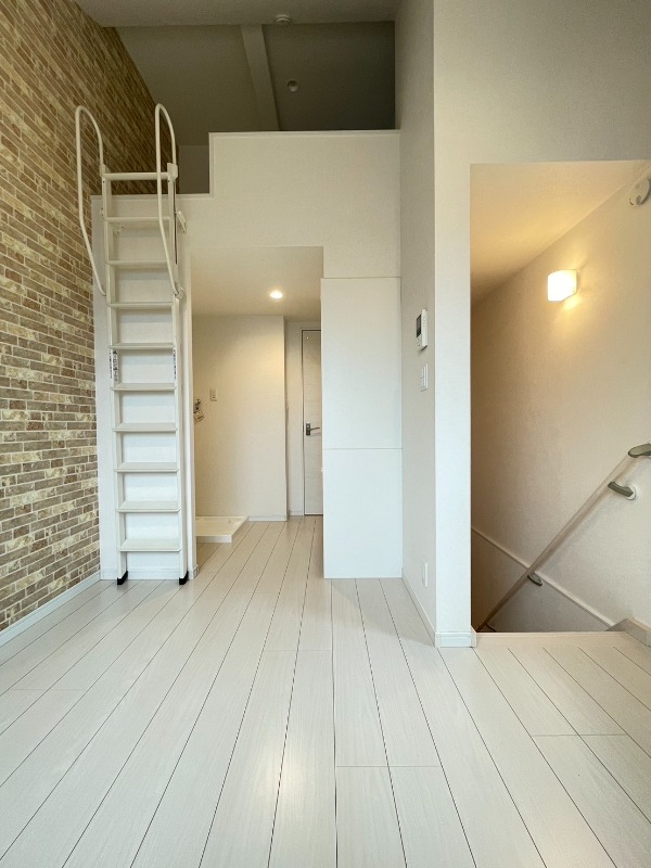 クリスタルコンフォート2階 部屋その他