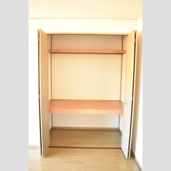 ドミール神田　参番館 収納