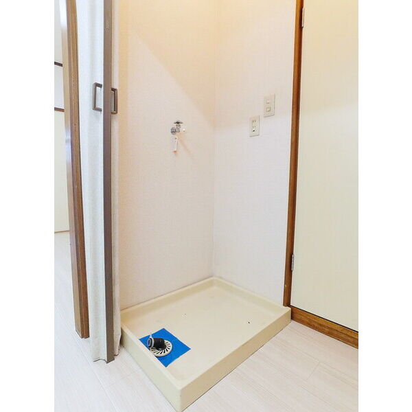 マイシャトー海老名0102号室 洗濯機置場