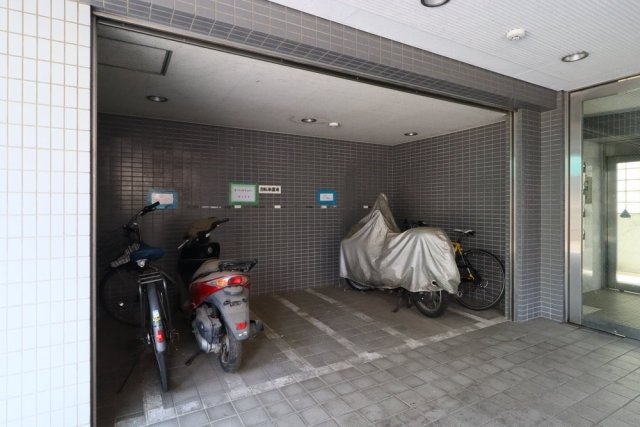 ＤｅＬＣＣＳ　Minaminagasaki3階 駐輪場