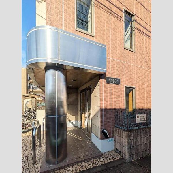 シャルマン　参番館 エントランス