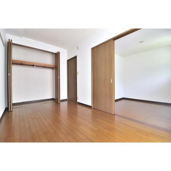 ベルヴェデーレII405号室 リビング