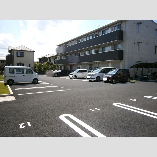 Grand Mer / Re Ciel　Grand Mer 駐車場