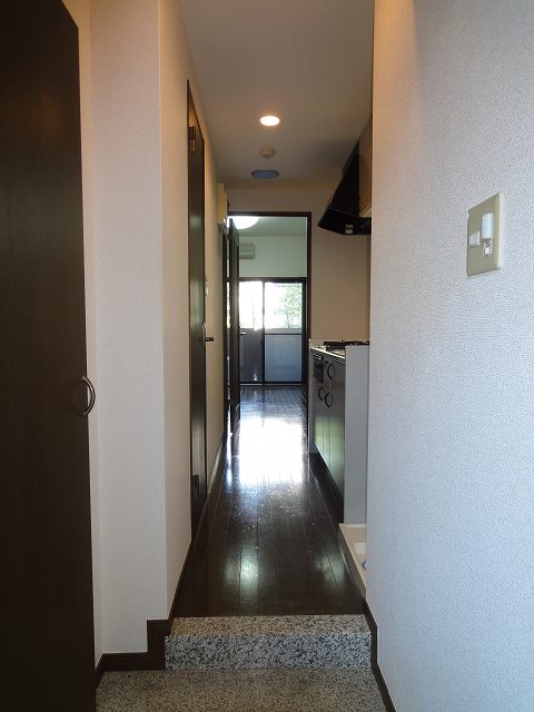 ステージグランデ新高円寺 玄関