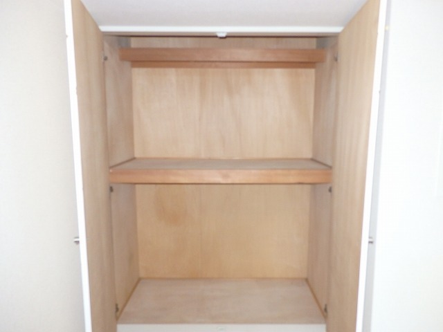 バーデンハイムマサキ(E-078)3階 収納