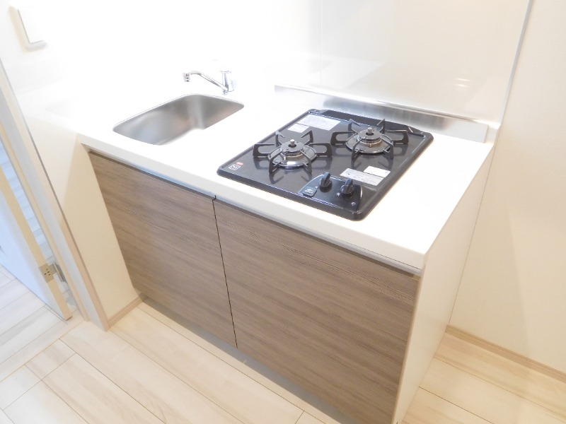 Lily東中山 ２口コンロで料理しやすい