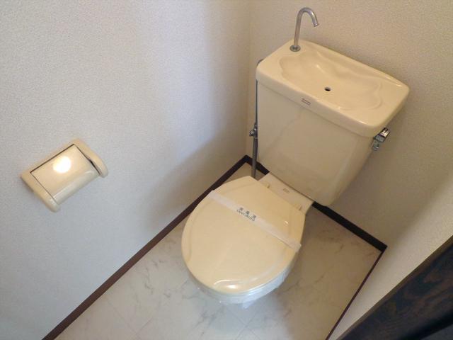 クレスト湘南2階 トイレ