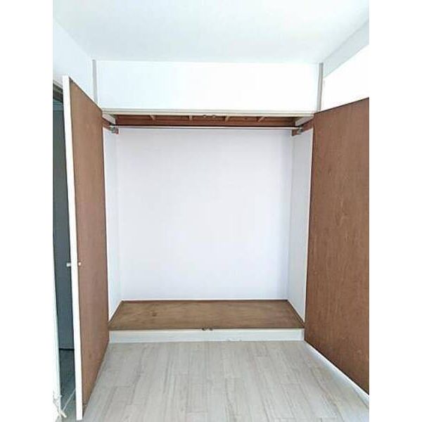 ジュネパレス松戸第21 収納