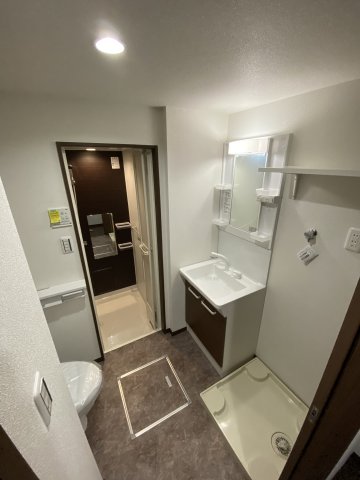 ベイルーム横浜生麦102号室 洗面