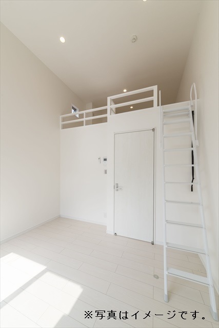 Ｓｕｍｍｅｒ　Ｃｌｕｂ　中央林間1階 リビング