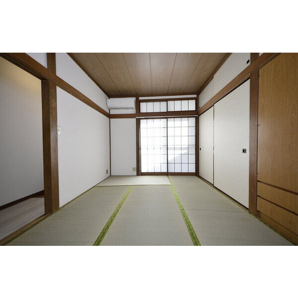 ホワイトハウスA棟 リビング