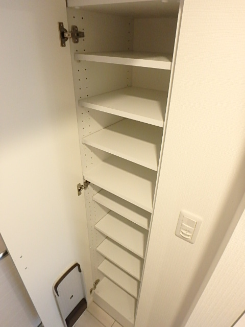 ガーラ・プレシャス東麻布 ◆シューズボックス◆