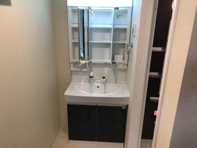 Lumiere（リュミエール） 洗髪洗面化粧台