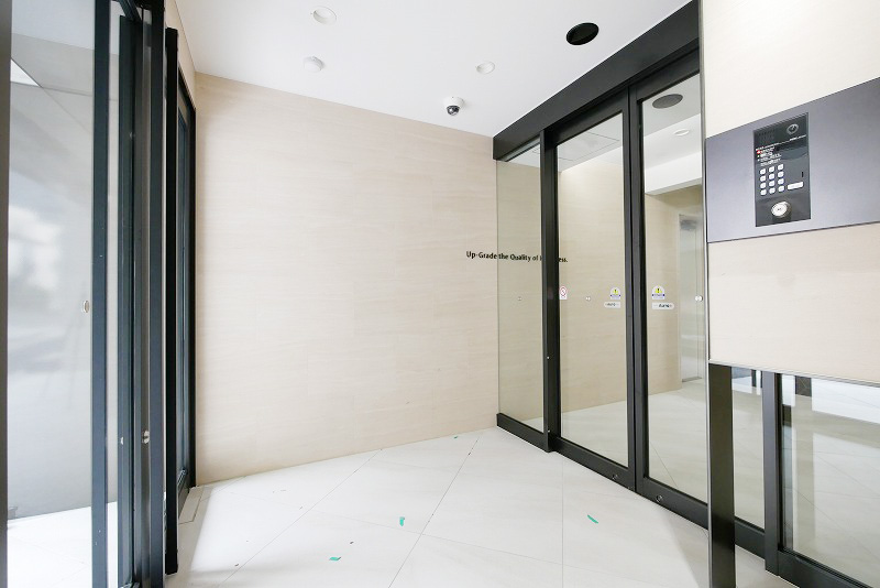 LUMEED横濱山手5階 外観