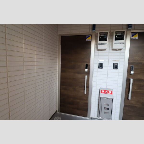 アンソレイエⅡ203号室 玄関ドア