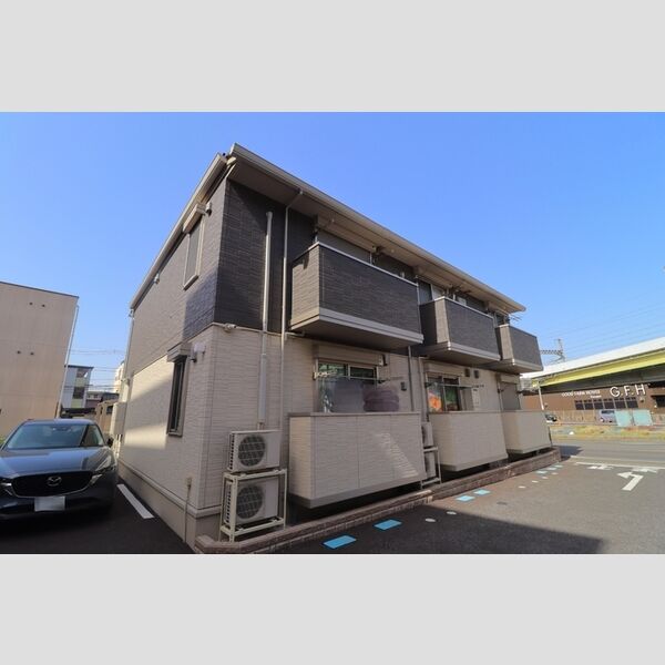 セブン・ツーオーの外観画像