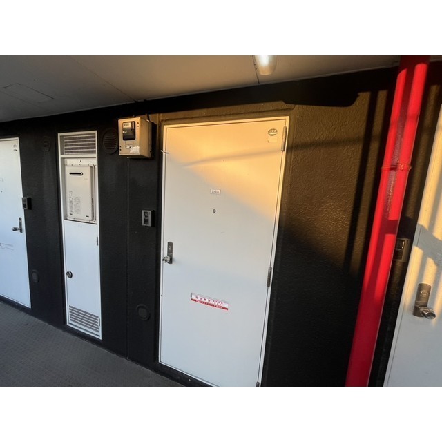 リエス厚木金田 玄関