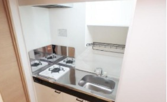 ウィンガーデン川和町A棟 キッチン