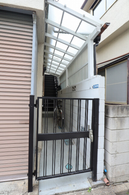 大増荘 エントランス