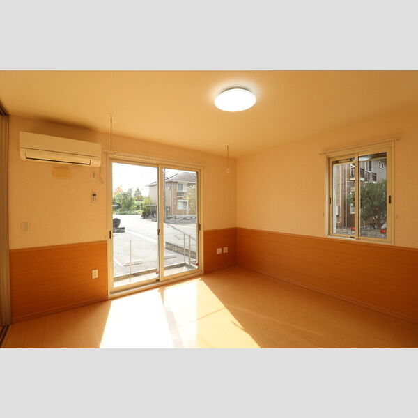 クリスタル　エトワール LDK